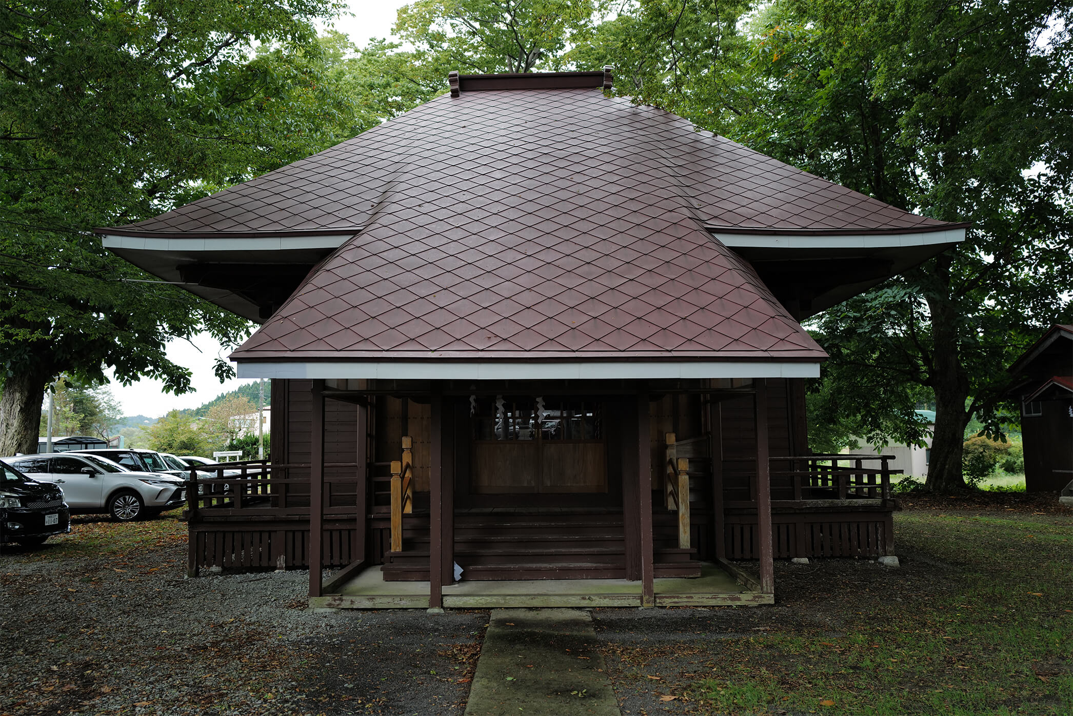 富根愛宕神社本殿