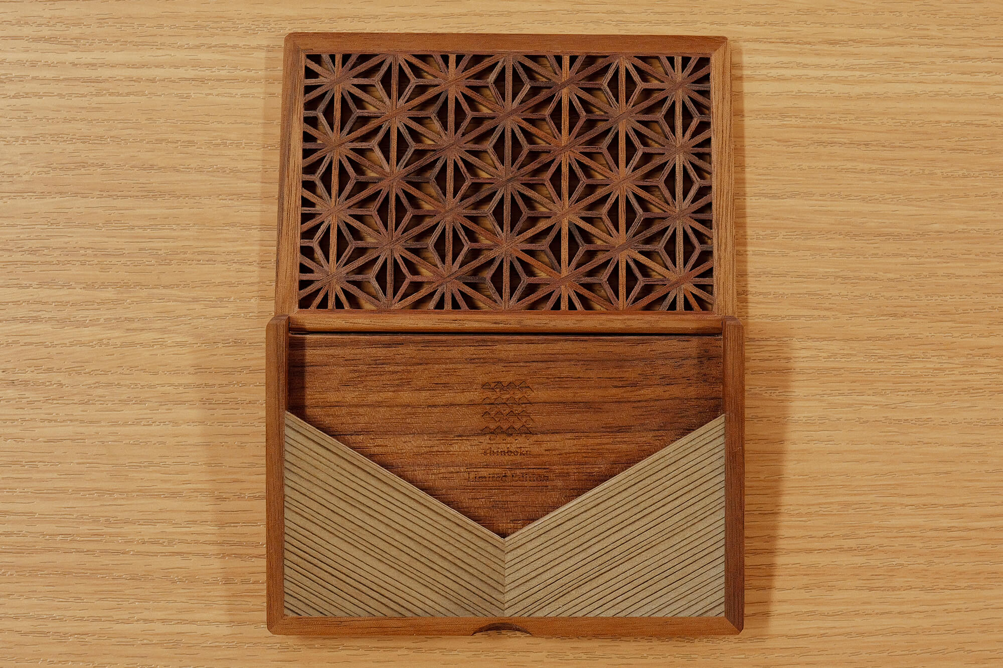 ウォールナット×神代杉